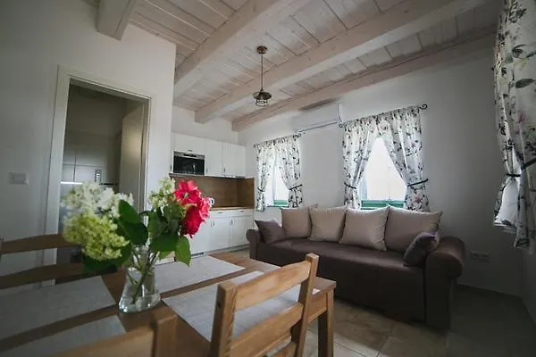 Apartament Borostyan Porta Lesencetomaj