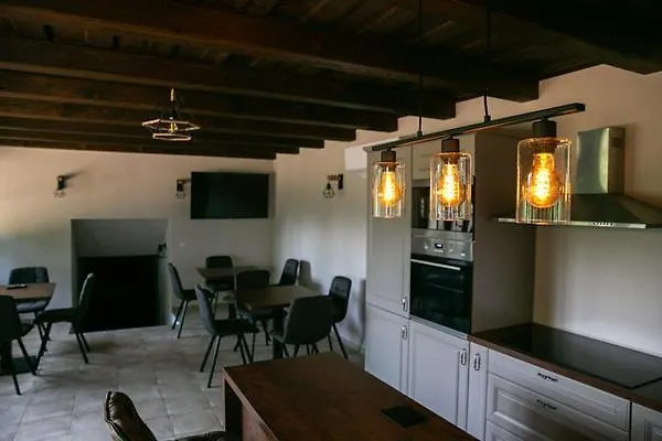 Borostyan Porta Apartament *